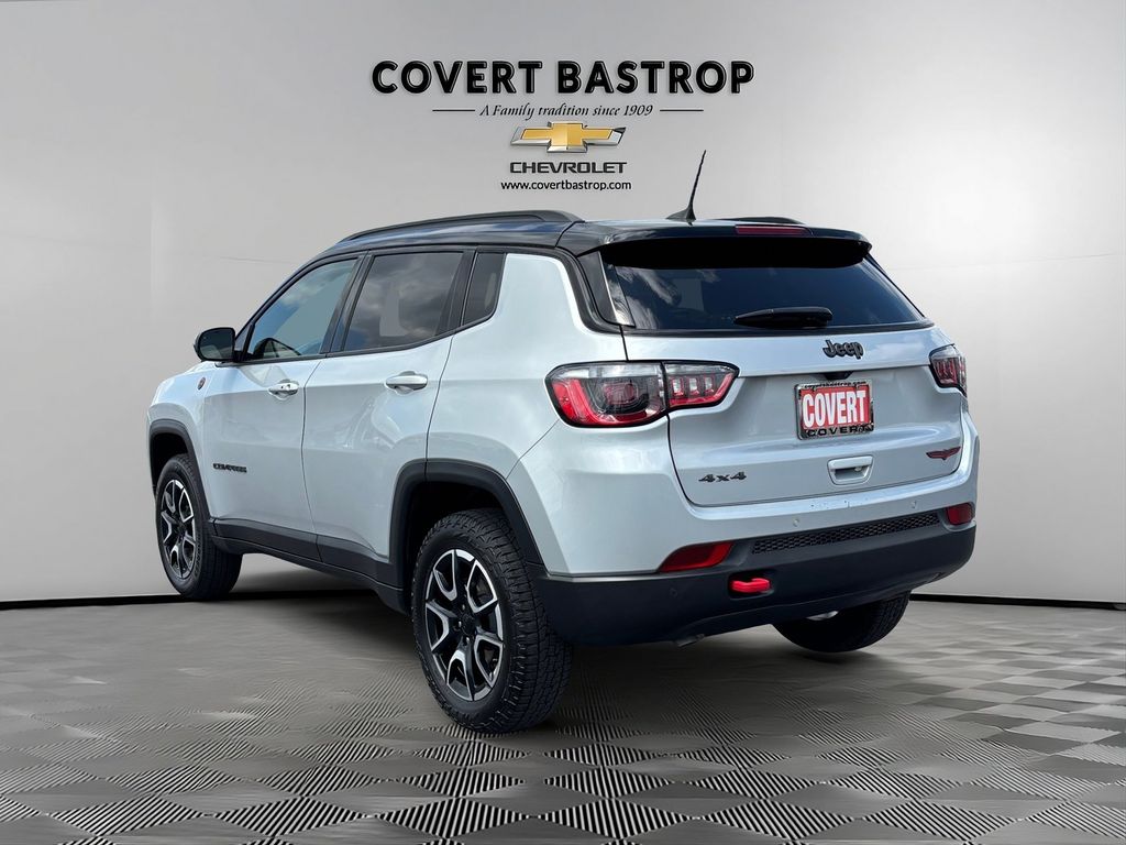 Used Car 2024 Jeep Compass  Trailhawk For Sale Under $30,000 In Austin, Texas