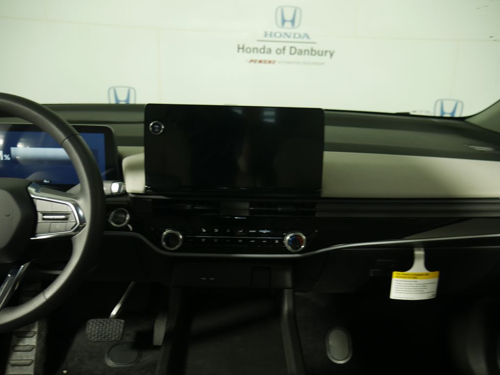 Thumbnail: 2025 Honda Prologue - 13