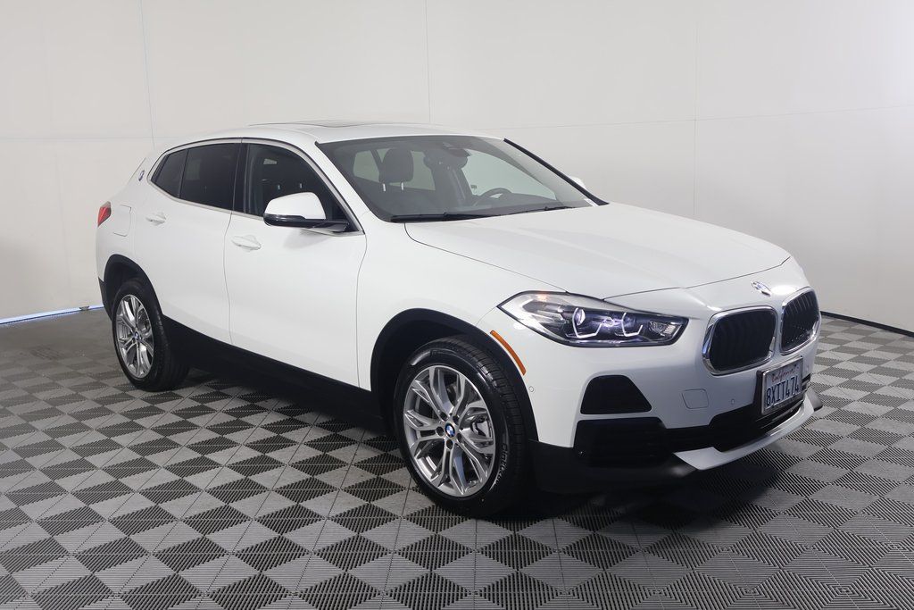 Thumbnail: 2021 BMW X2 - 3