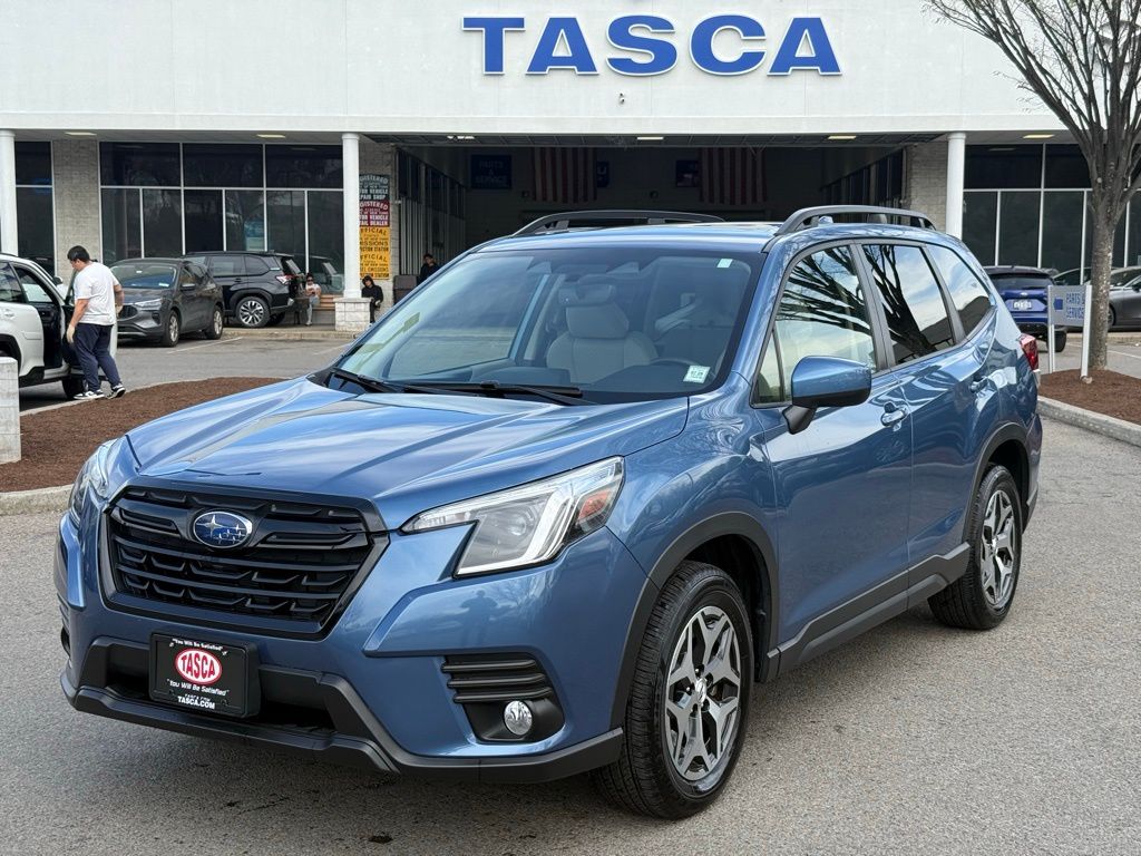 Horizon Blue 2023 Subaru Forester Premium Crossover AWD SUV / Crossover All-Wheel Drive Continuously Variable Transmission