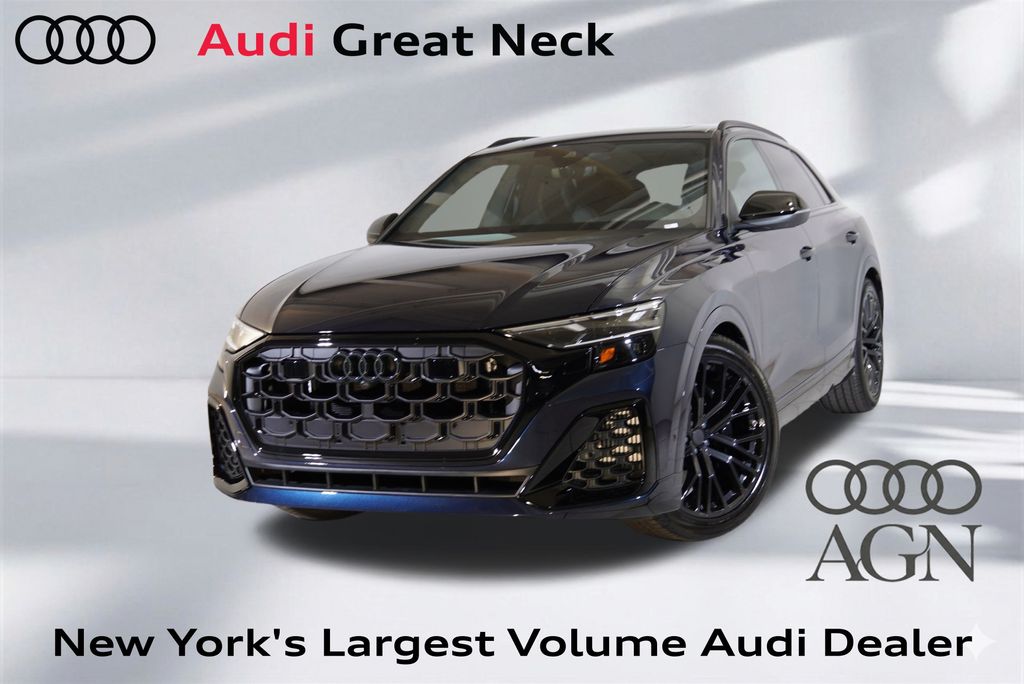 2026 Audi SQ8 4.0T quattro Premium Plus