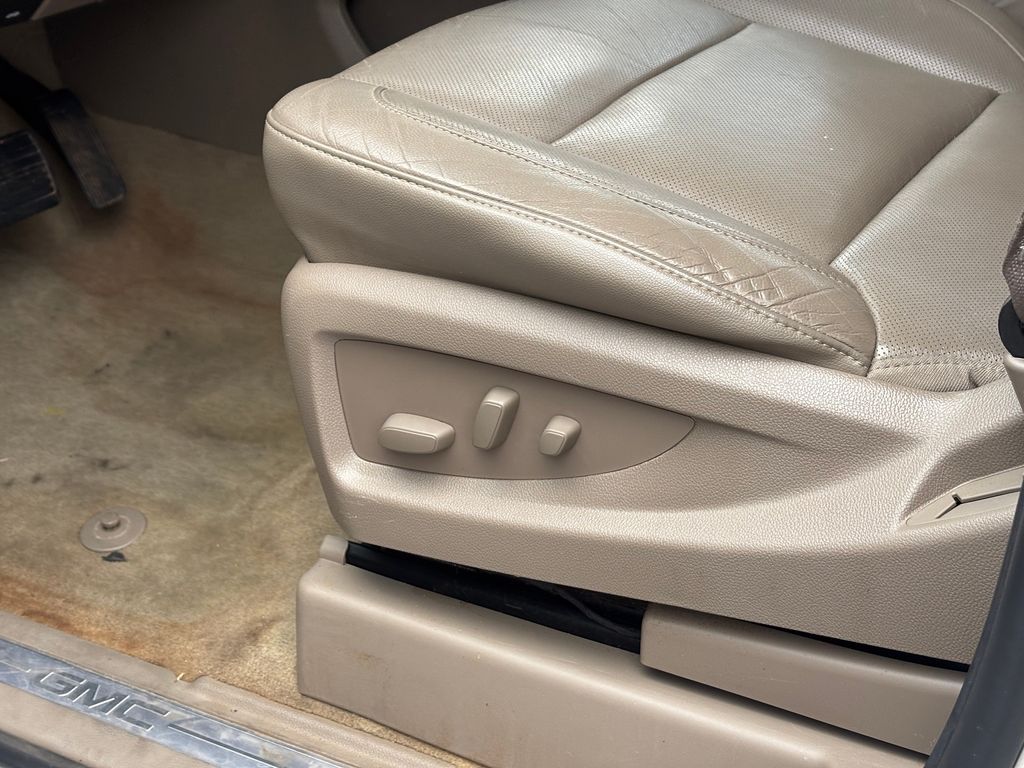 Used Car 2016 Gmc Yukon  Slt For Sale Under $25,000 In Austin, Texas