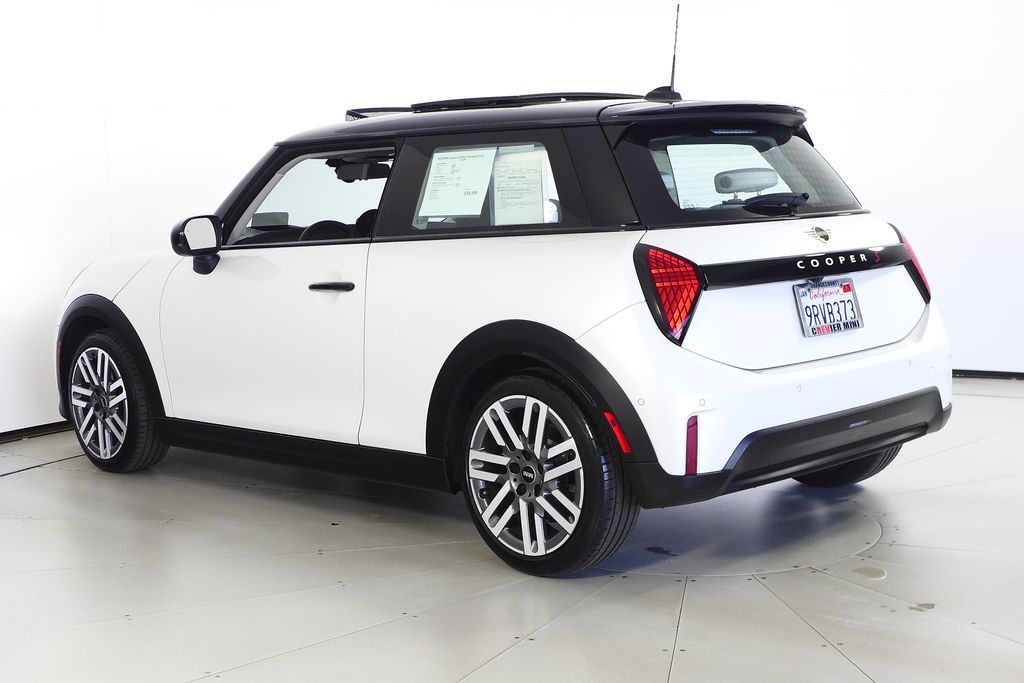 Thumbnail: 2025 MINI Cooper - 9