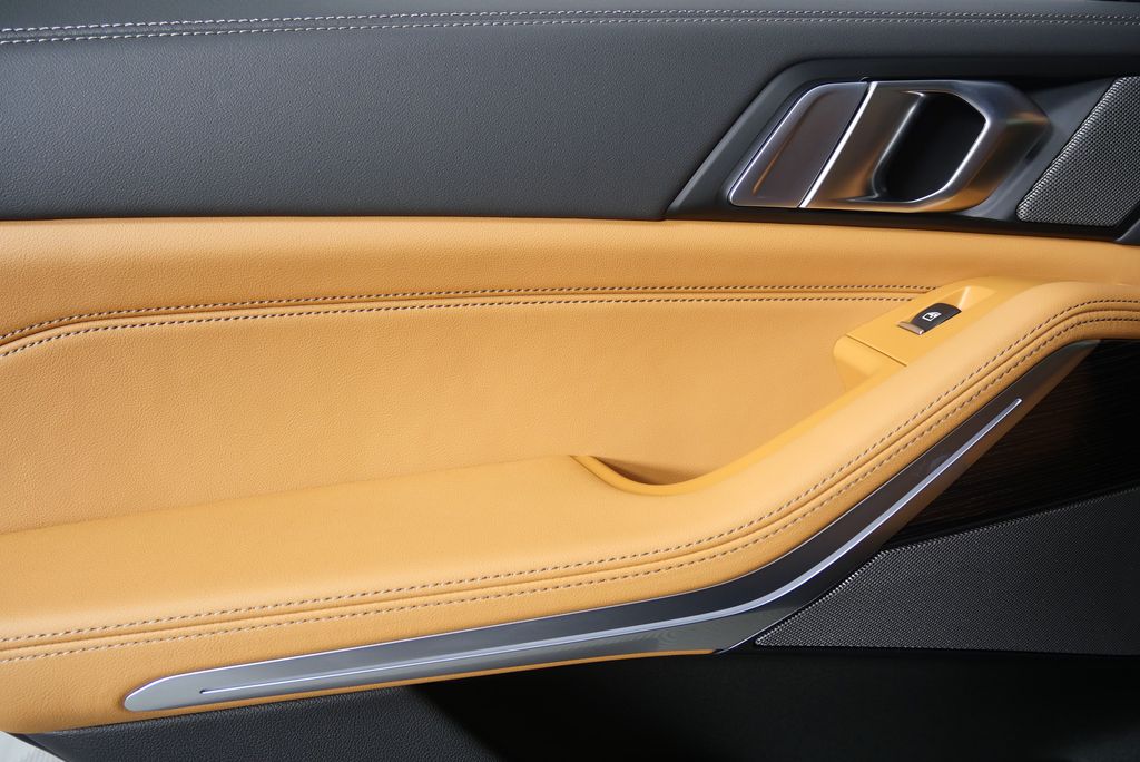 Thumbnail: 2026 BMW X5 - 14