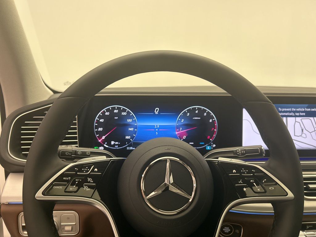 Thumbnail: 2026 Mercedes-Benz GLE - 13