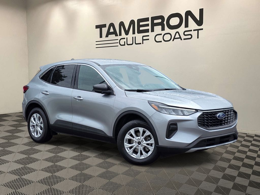 Silver Metallic 2024 Ford Escape Active FWD SUV / Crossover Front-Wheel Drive 8-Speed Automatic