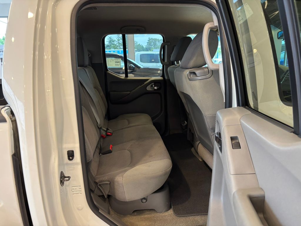 2013 Nissan Frontier SV