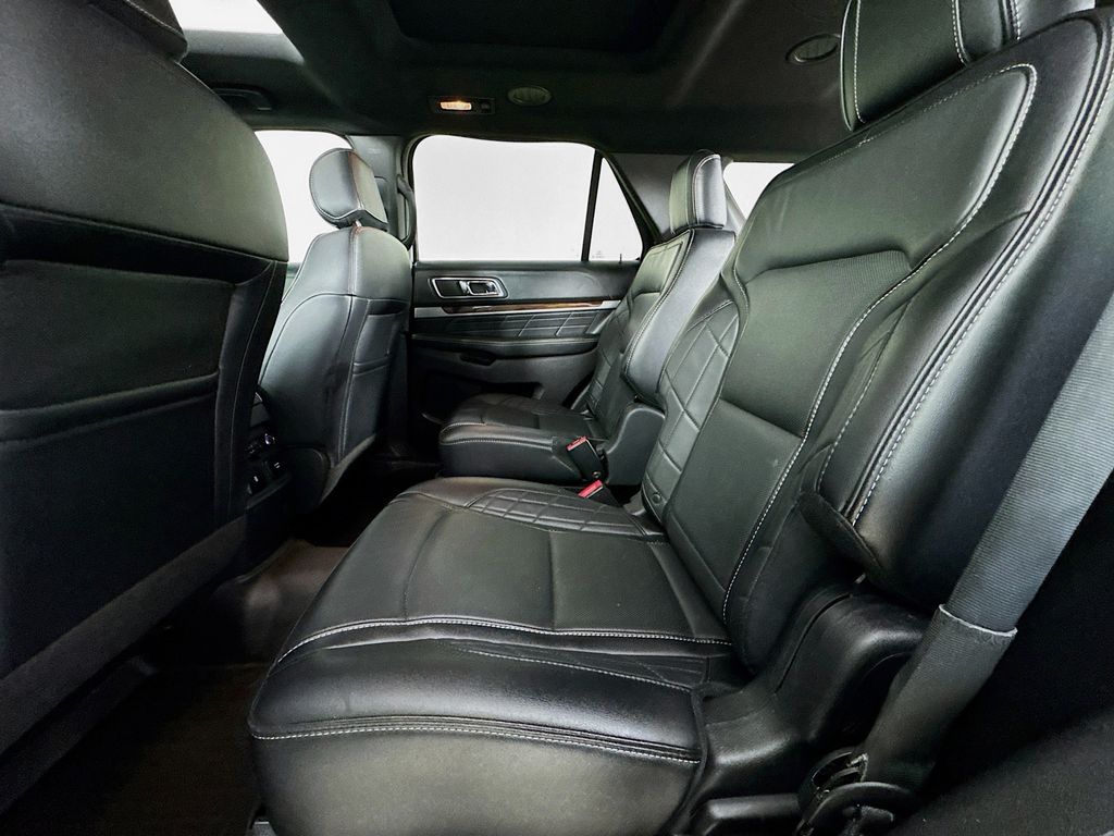 Used Car 2016 Ford Explorer  Platinum For Sale Under $20,000 In Austin, Texas