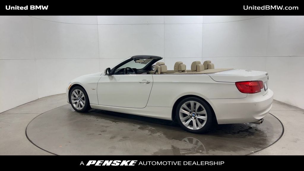 Thumbnail: 2012 BMW 3 Series - 6