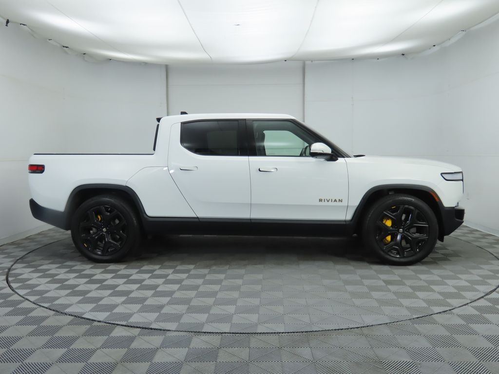 Thumbnail: 2022 Rivian R1T - 4