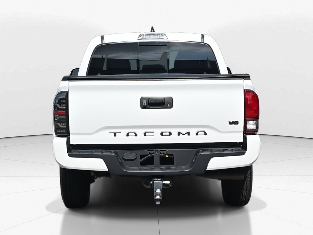 2022 White Toyota Tacoma 2WD SR5 RWD Truck