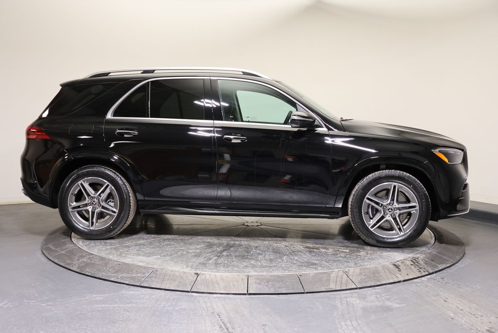 Thumbnail: 2026 Mercedes-Benz GLE - 8