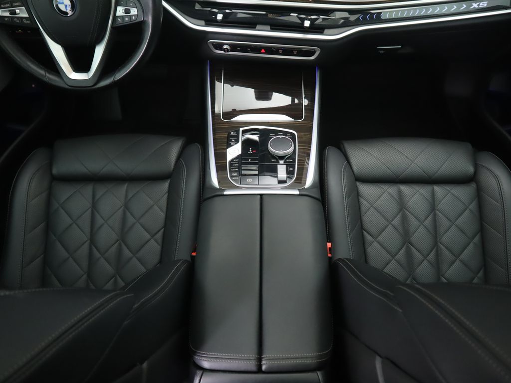 Thumbnail: 2024 BMW X5 - 17