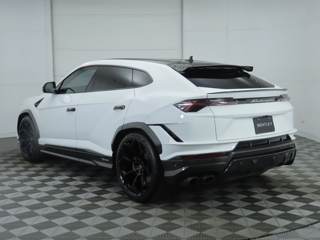 Thumbnail: 2024 Lamborghini Urus - 7