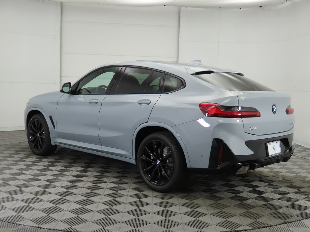 2025 BMW X4 xDrive30i 7