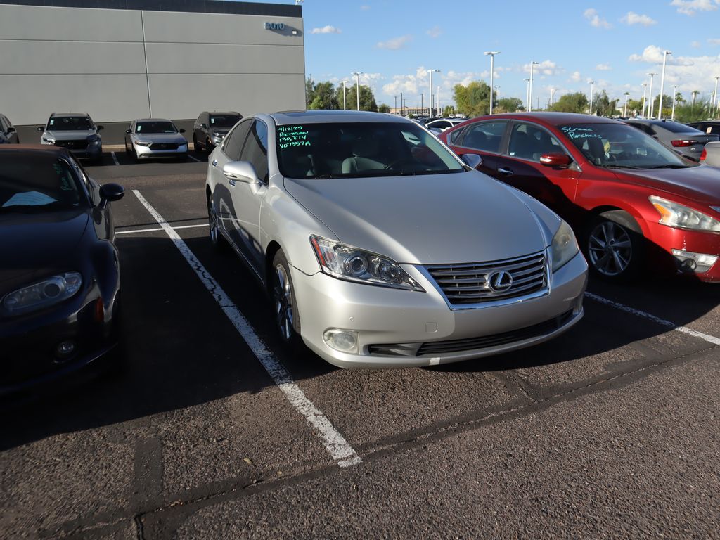Thumbnail: 2010 Lexus ES - 3