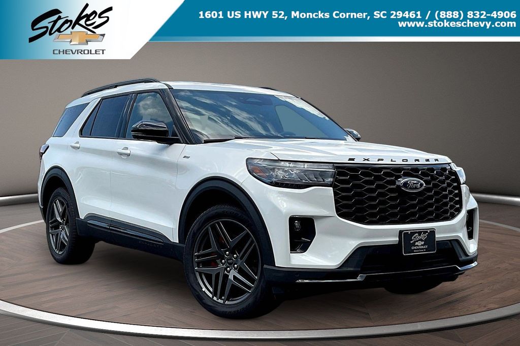 White Metallic 2025 Ford Explorer SUV / Crossover All-Wheel Drive Automatic