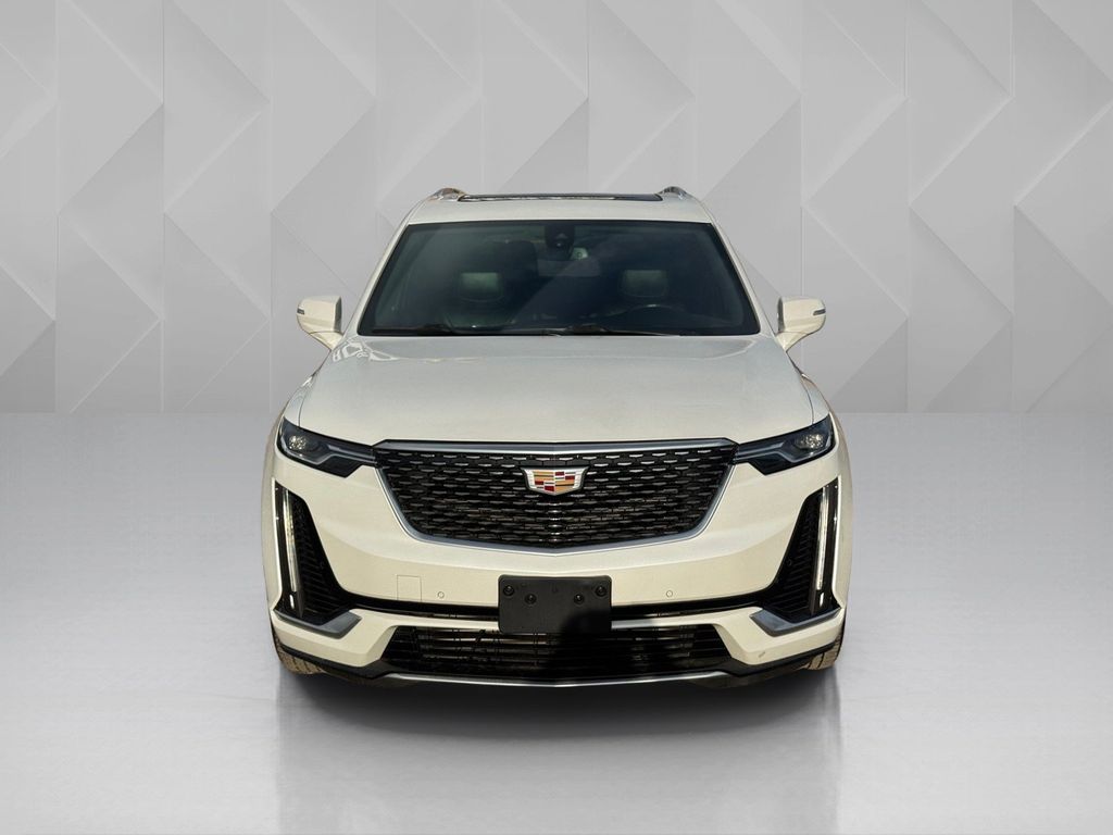 2023 Cadillac XT6 Luxury White at Monument Chevrolet