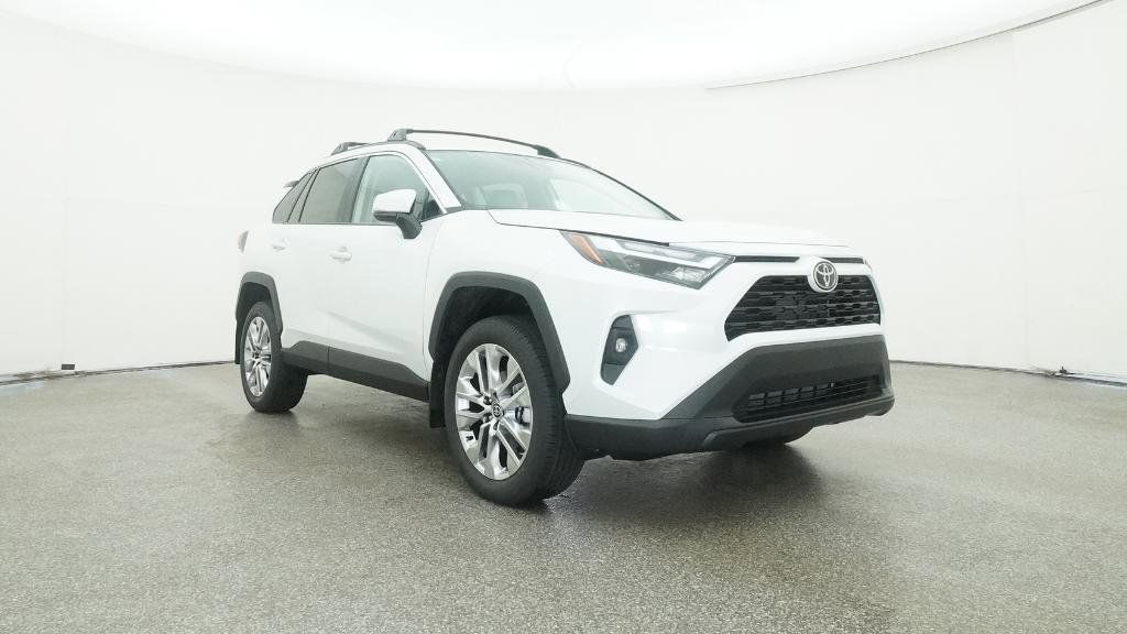 Thumbnail: 2025 Toyota RAV4 - 6