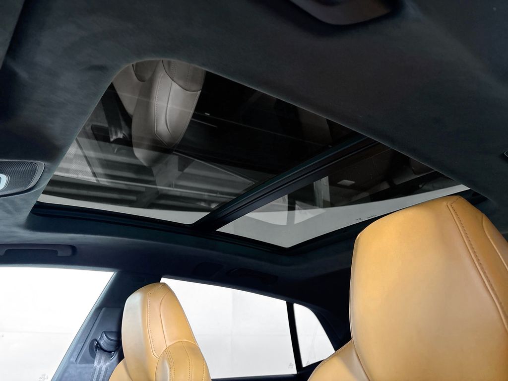 2025 Audi RS Q8 performance 4.0T