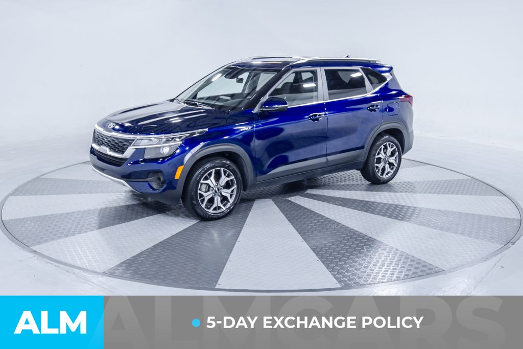 2021 Kia Seltos EX photo 3