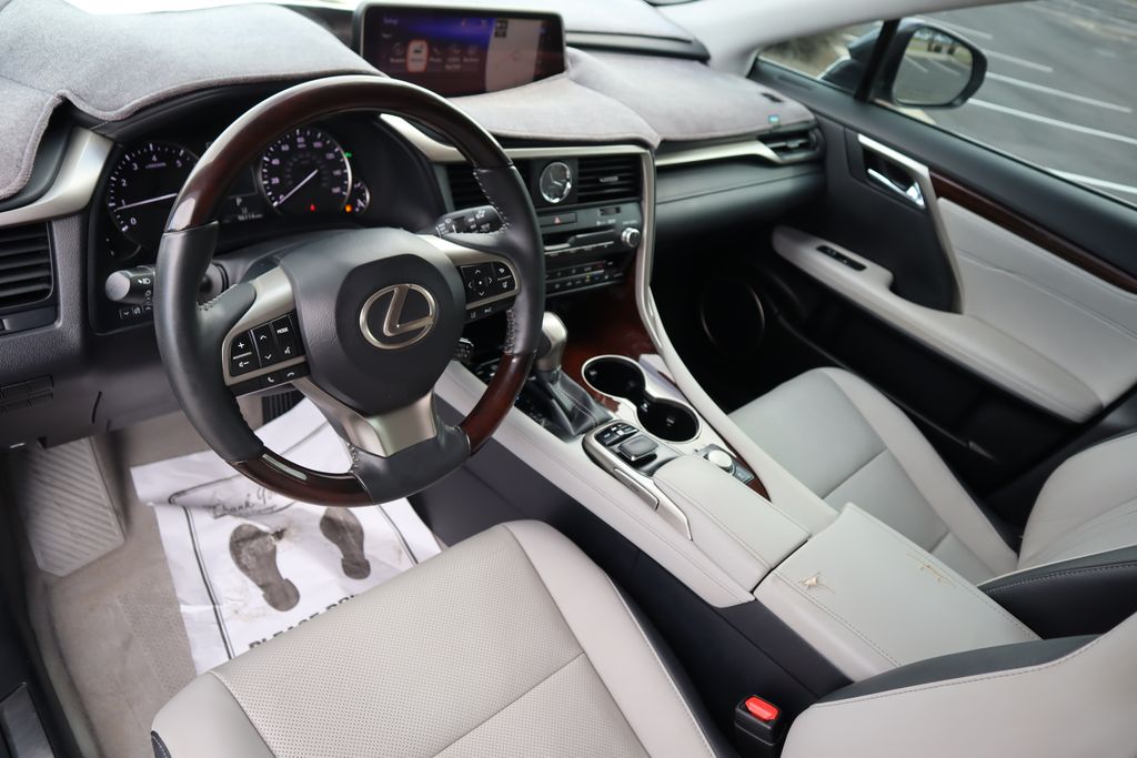 Thumbnail: 2017 Lexus RX - 9