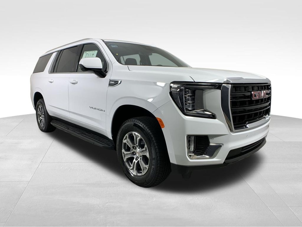 2024 GMC Yukon XL SLE 8