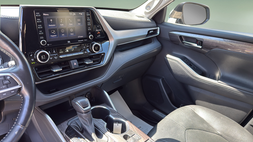 2021 Toyota Highlander Limited  at Bob Ruth Ford