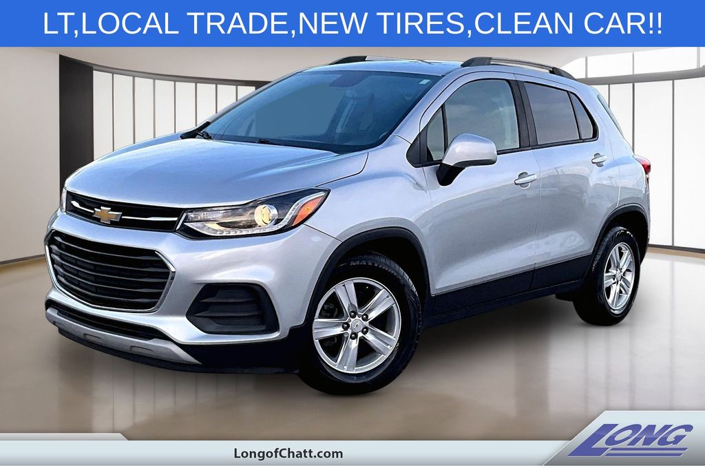 2022 Chevrolet Trax LT's photo