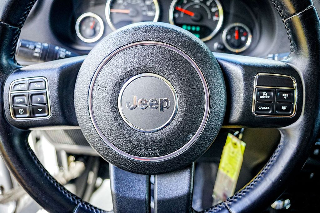 Used Car 2014 Jeep Wrangler  Unlimited Rubicon For Sale Under $25,000 In Taylor, Texas
