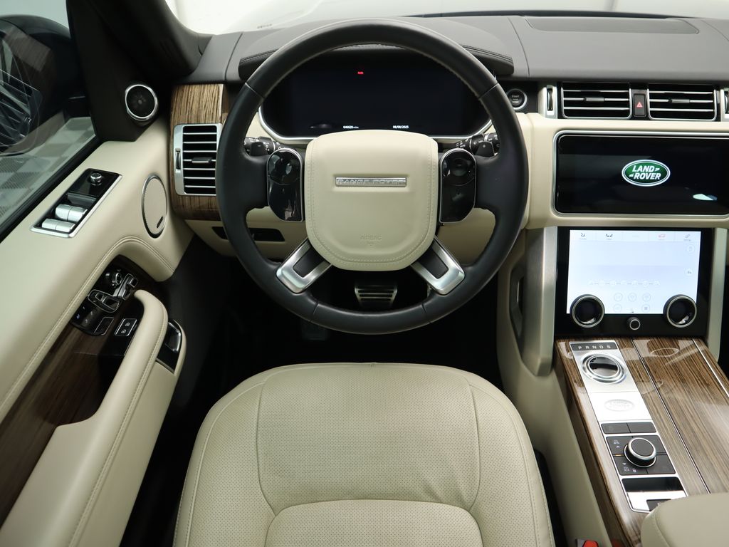 Thumbnail: 2022 Land Rover Range Rover - 10