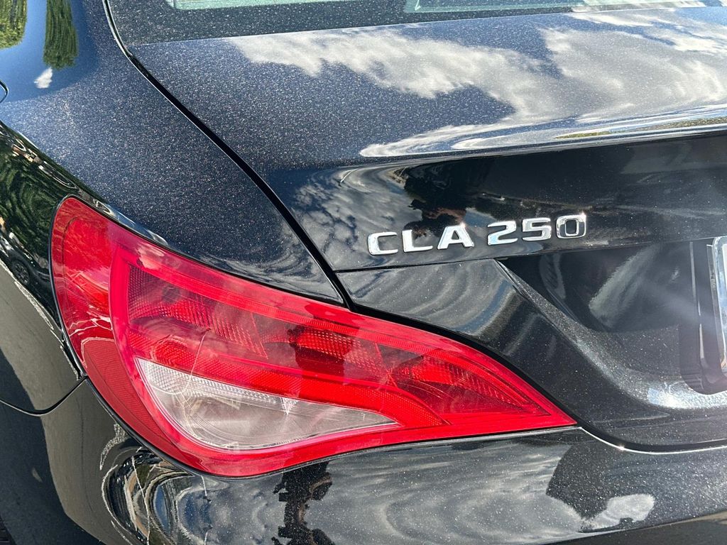 Thumbnail: 2017 Mercedes-Benz CLA - 10