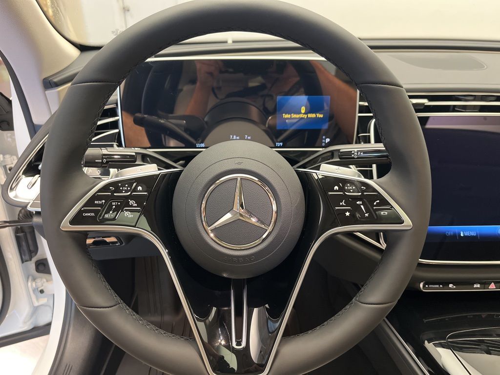 Thumbnail: 2026 Mercedes-Benz E-Class - 14