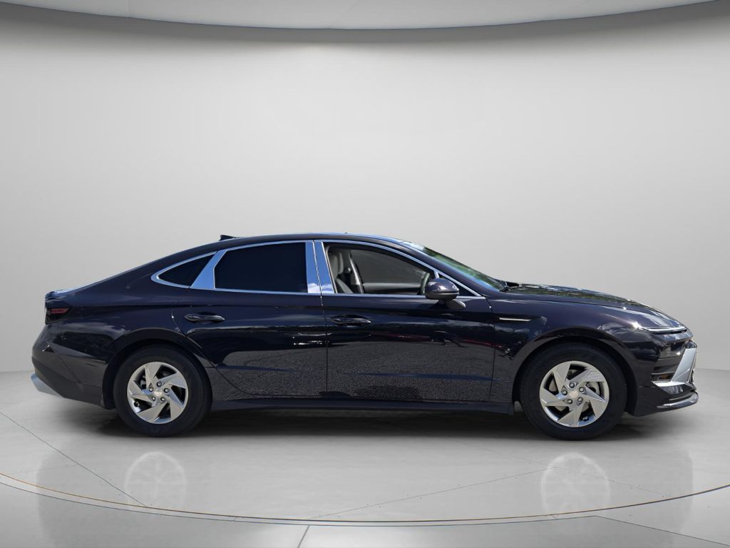 2025 Hyundai Sonata - $22,999