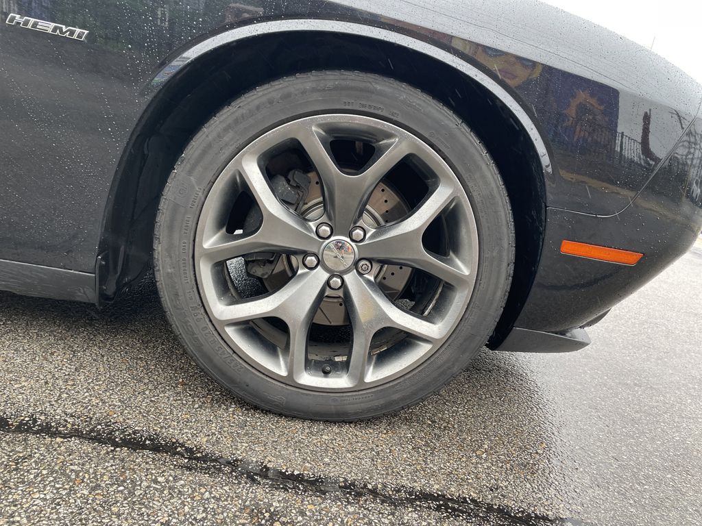 Used 2015 Dodge Challenger Coupe