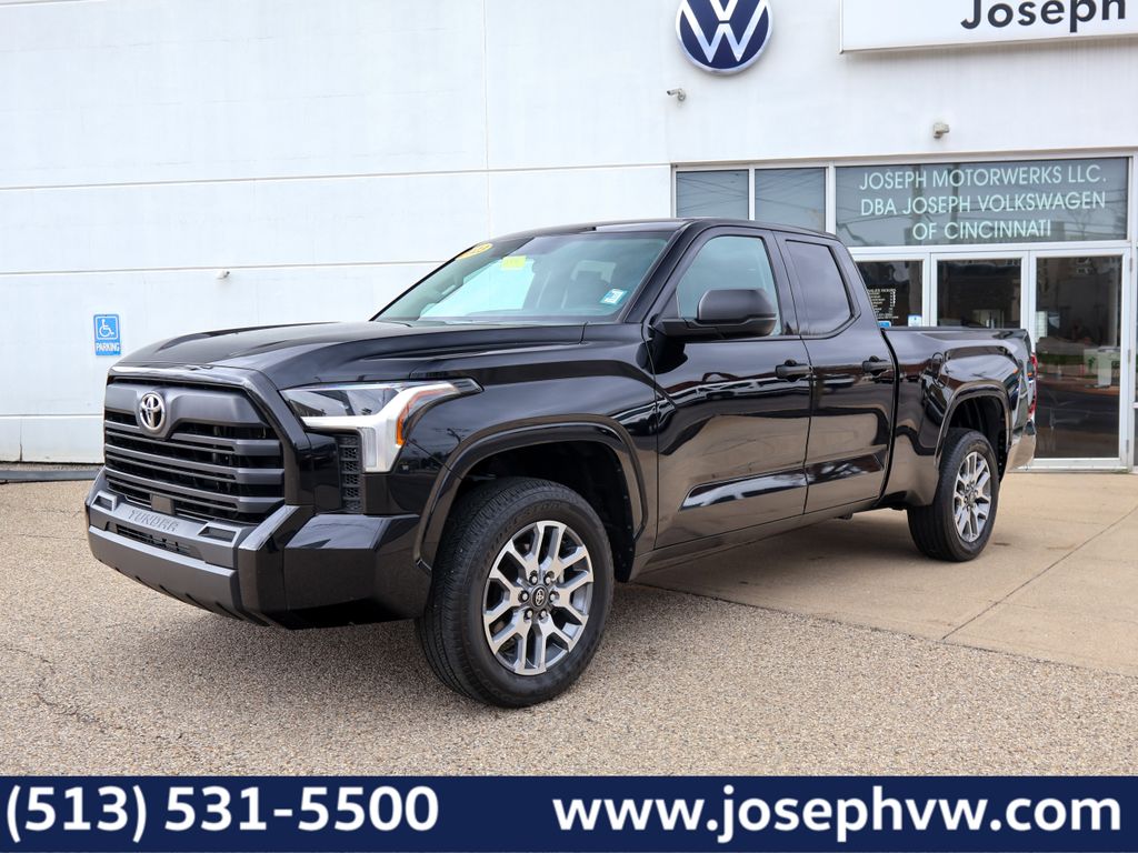 2023 Toyota Tundra SR Double Cab 4WD