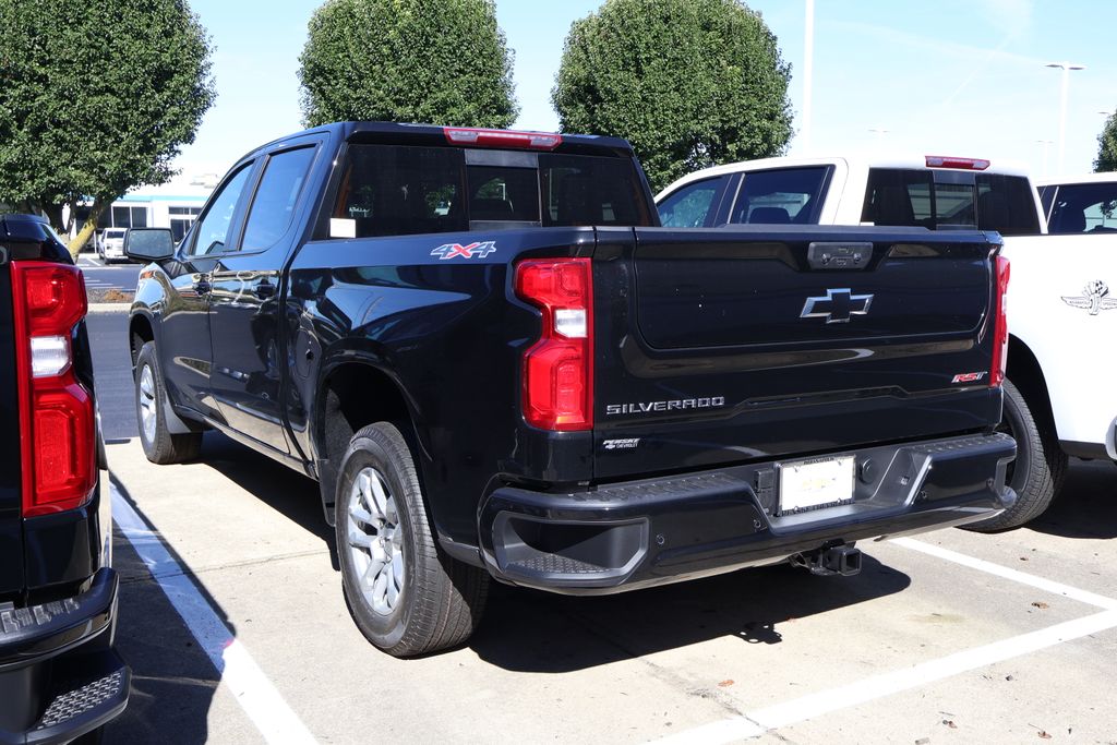 Thumbnail: 2026 Chevrolet Silverado 1500 - 4