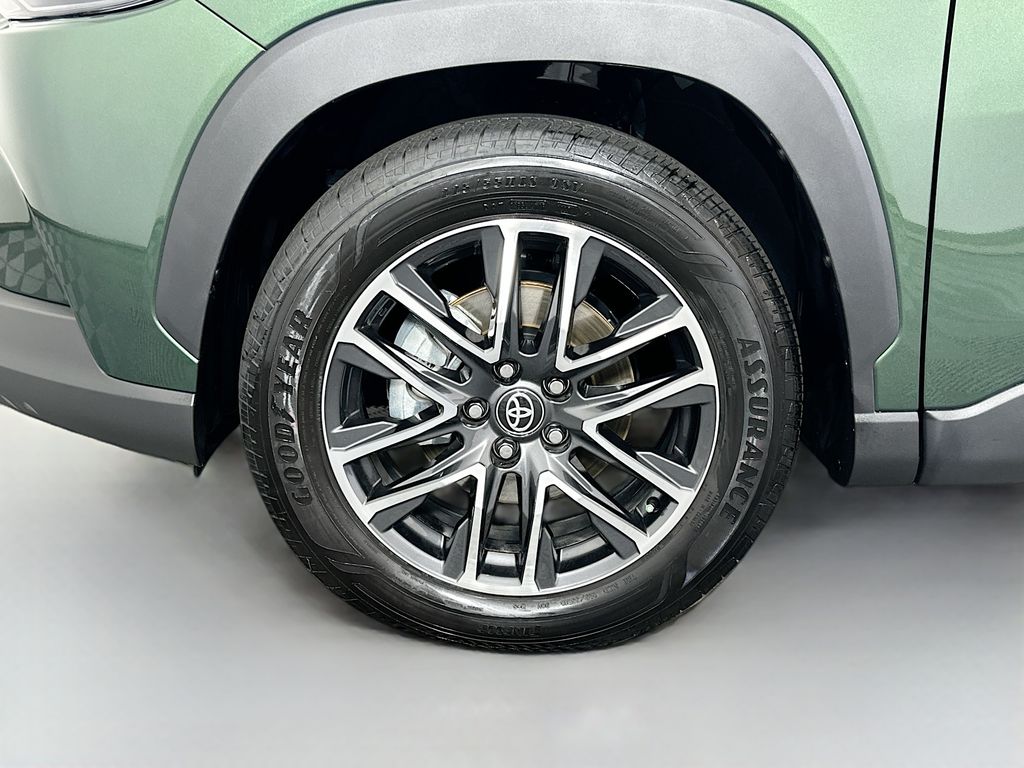 Thumbnail: 2026 Toyota Corolla Cross - 31