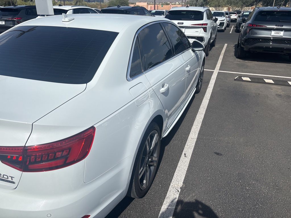 Thumbnail: 2017 Audi A4 - 4