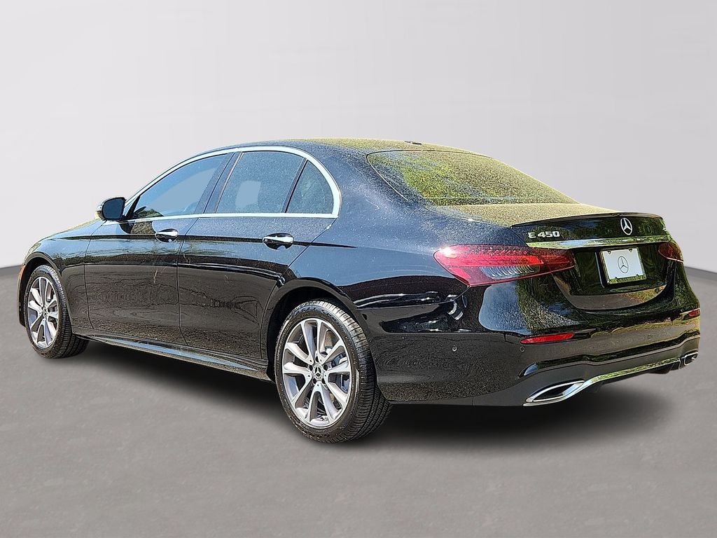 Thumbnail: 2022 Mercedes-Benz E-Class - 6