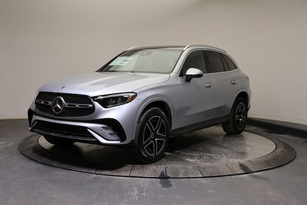 Thumbnail: 2026 Mercedes-Benz GLC - 3