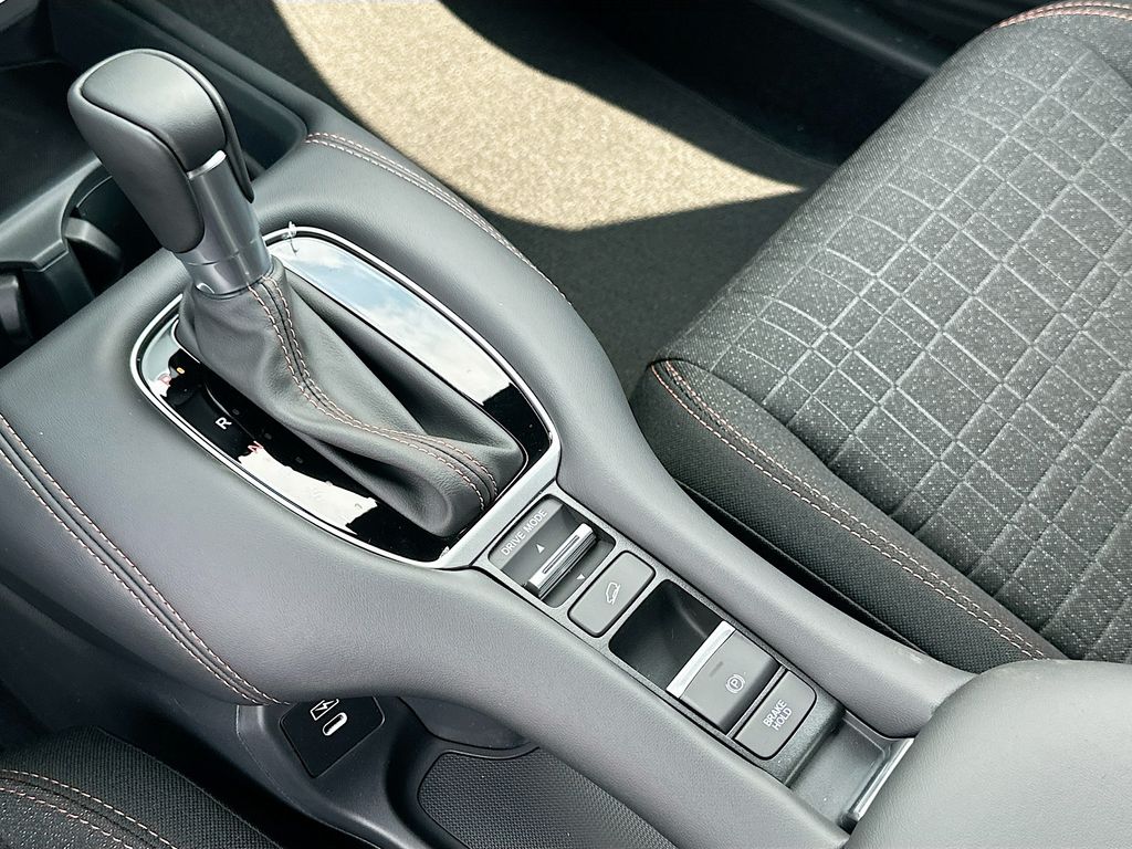 2025 Honda HR-V Sport 14