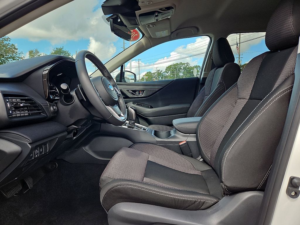 Thumbnail: 2025 Subaru Outback - 14