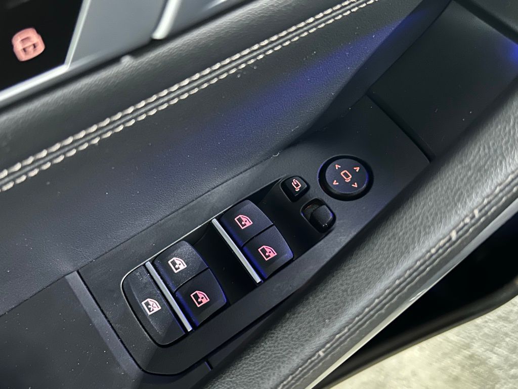 Used 2024 Black Sapphire Metallic BMW xDrive40i image 55