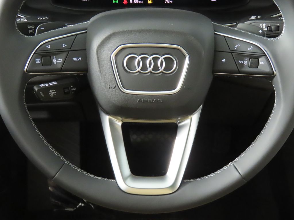 Thumbnail: 2026 Audi Q7 - 15