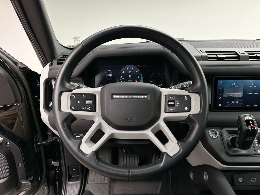 Thumbnail: 2023 Land Rover Defender - 18