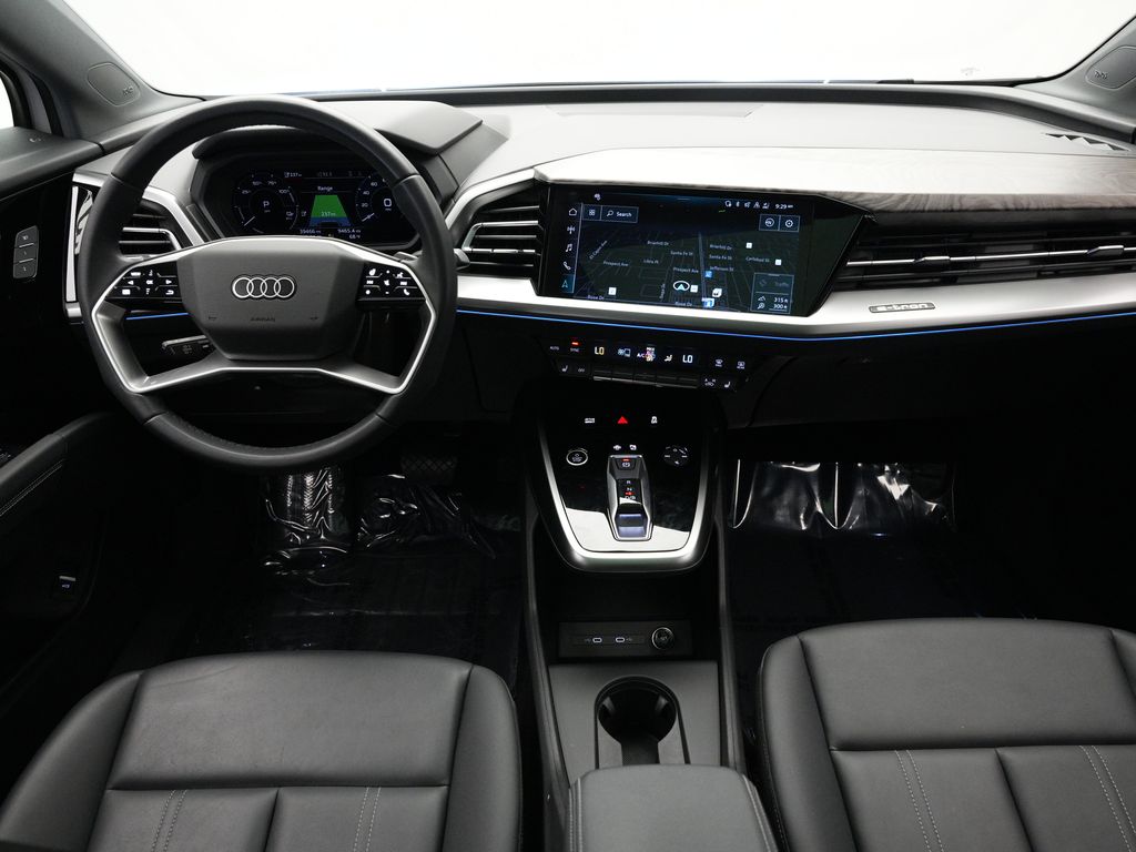 Thumbnail: 2023 Audi Q4 e-tron - 8