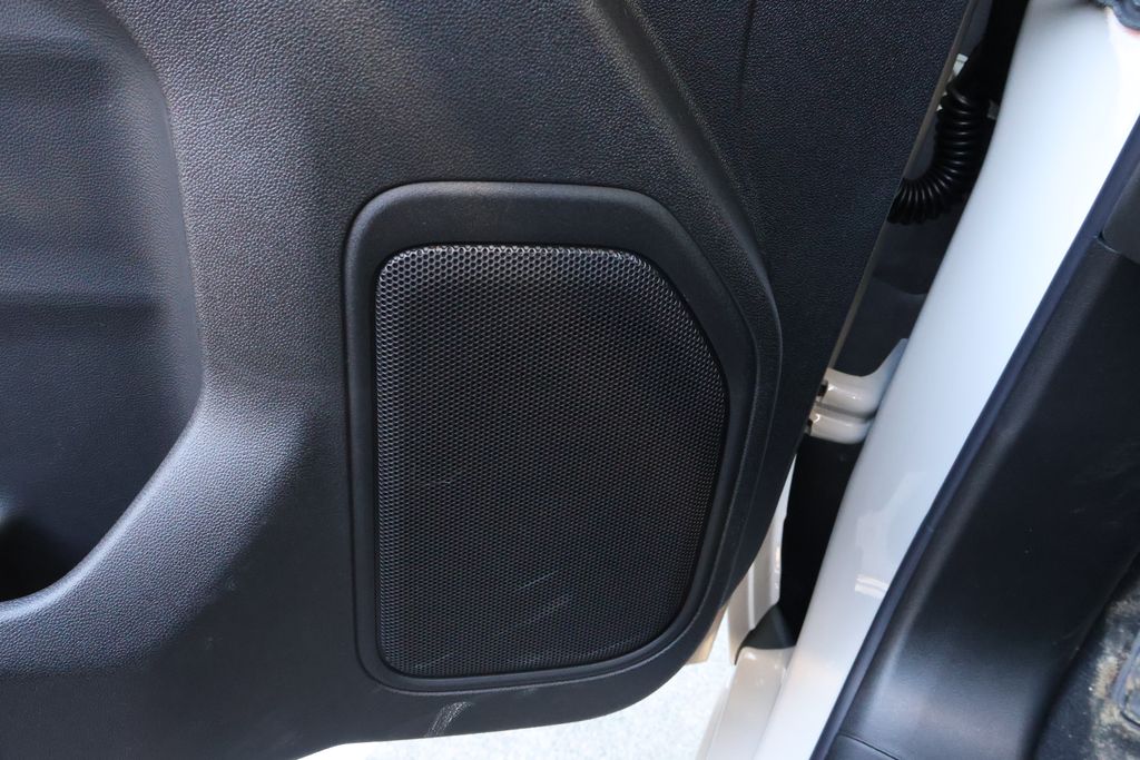 Thumbnail: 2026 Chevrolet Silverado 2500 - 17