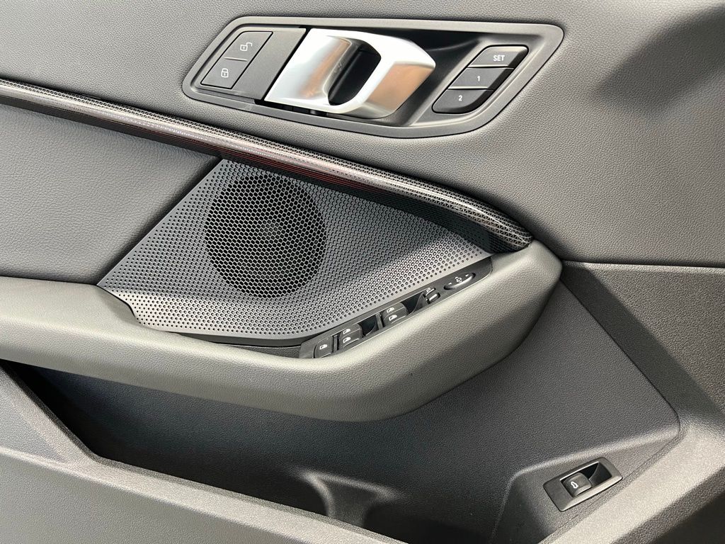 Thumbnail: 2024 BMW 2 Series - 19