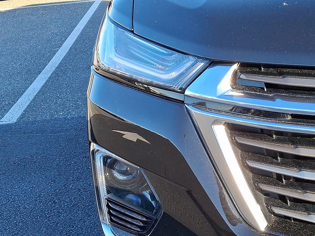 Thumbnail: 2022 Chevrolet Traverse - 9